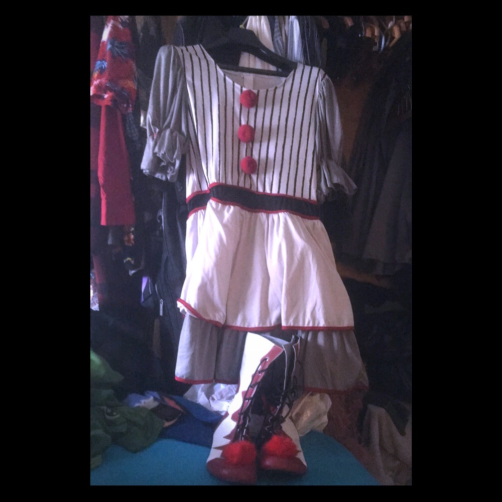 Pennywise IT costume with custom made boots